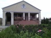 Satılır 4 otaqlı 204 m2 bağ evi Buzovna