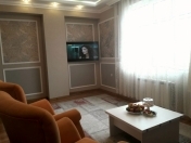 Satılır 2 otaqlı 75 m2 yeni tikili Əhmədli m.