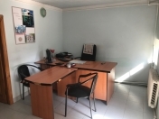 İcarəyə verilir 2 otaqlı 27 m2 ofis 8 mkr