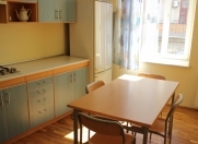 İcarəyə verilir 5 otaqlı 185 m2 köhnə tikili Daxili İşlər Nazirliyi