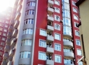 İcarəyə verilir 4 otaqlı 200 m2 yeni tikili Şah İsmayıl Xətai m.