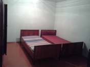 Satılır 3 otaqlı 50 m2 həyət evi İnşaatçılar m.