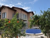 Satılır 4 otaqlı 800 m2 bağ evi Mərdəkan