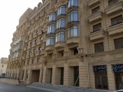 İcarəyə verilir 4 otaqlı 1200 m2 yeni tikili Nəriman Nərimanov m.