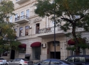 Satılır 4 otaqlı 120 m2 köhnə tikili Sahil bağı