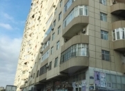 Satılır 2 otaqlı 94 m2 köhnə tikili İnşaatçılar m.