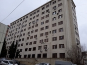 Satılır 2 otaqlı 42 m2 köhnə tikili Dövlət Statistika Komitəsi