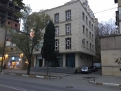 Satılır 32 otaqlı 1000 m2 obyekt Metropark