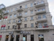 Satılır 8 otaqlı 3000 m2 obyekt 8 km