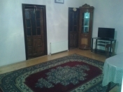 İcarəyə verilir 2 otaqlı 80 m2 həyət evi Rəsulzadə