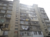 Satılır 3 otaqlı 90 m2 köhnə tikili Yasamal r.