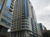 İcarəyə verilir 4 otaqlı 230 m2 yeni tikili İçəri Şəhər m.