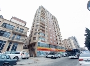 Satılır 2 otaqlı 80 m2 yeni tikili Nəsimi bazarı