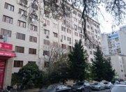 Satılır 2 otaqlı 68 m2 köhnə tikili Dövlət Statistika Komitəsi