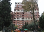 Satılır 3 otaqlı 153 m2 yeni tikili Zabitlər parkı