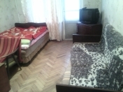 İcarəyə verilir 1 otaqlı 35 m2 köhnə tikili Nəriman Nərimanov parkı