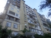 Satılır 2 otaqlı 60 m2 köhnə tikili İnşaatçılar m.