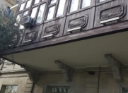 İcarəyə verilir 5 otaqlı 180 m2 köhnə tikili İçəri Şəhər m.