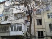 İcarəyə verilir 1 otaqlı 30 m2 köhnə tikili Caspian Plaza