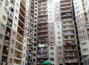 Satılır 3 otaqlı 92.2 m2 köhnə tikili İnşaatçılar m.