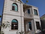 Satılır 6 otaqlı 200 m2 həyət evi Biləcəri