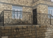 Satılır 5 otaqlı 200 m2 həyət evi Qurtuluş - 93 Yaşayış Kompleksi