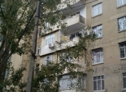 Satılır 2 otaqlı 60 m2 köhnə tikili Əhmədli