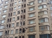 İcarəyə verilir 8 otaqlı 250 m2 ofis Nəriman Nərimanov m.