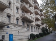 Satılır 3 otaqlı 65 m2 köhnə tikili İnşaatçılar m.