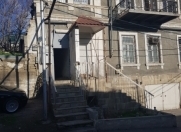 Satılır 2 otaqlı 30 m2 köhnə tikili Zabitlər parkı