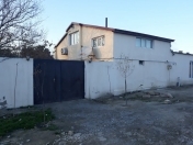 Satılır 18 otaqlı 4000 m2 obyekt Zabrat 1