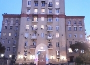 Satılır 2 otaqlı 70 m2 köhnə tikili Dövlət Statistika Komitəsi