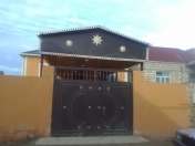 Satılır 3 otaqlı 95 m2 həyət evi Binəqədi