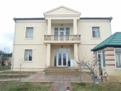 Satılır 10 otaqlı 250 m2 bağ evi Sumqayıt