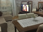 Satılır 3 otaqlı 70 m2 köhnə tikili İnşaatçılar m.