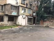 Satılır 4 otaqlı 100 m2 köhnə tikili Asan Xidmət-3