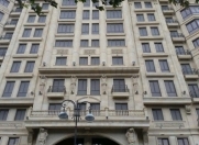 Satılır 4 otaqlı 178 m2 yeni tikili Tibb Universiteti