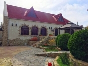 Satılır 5 otaqlı 180 m2 bağ evi Mərdəkan