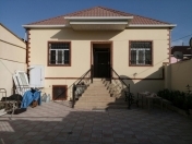 Satılır 4 otaqlı 100 m2 həyət evi Binəqədi