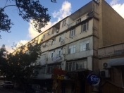 Satılır 2 otaqlı 60 m2 köhnə tikili Yasamal r.