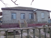 Satılır 4 otaqlı 103 m2 həyət evi Saray