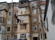 Satılır 3 otaqlı 100 m2 köhnə tikili Sumqayıt