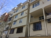 Satılır 3 otaqlı 80 m2 köhnə tikili Tibb Universiteti