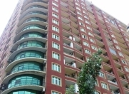 Satılır 3 otaqlı 100 m2 yeni tikili Tibb Universiteti