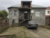 Satılır 3 otaqlı 100 m2 həyət evi Buzovna