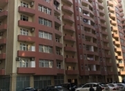 Satılır 3 otaqlı 140 m2 yeni tikili İnşaatçılar m.