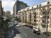 Satılır 3 otaqlı 85 m2 köhnə tikili Cavanşir körpüsü