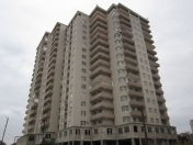 Satılır 4 otaqlı 160 m2 yeni tikili Axundov bağı