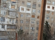 Satılır 4 otaqlı 90 m2 köhnə tikili Y.Günəşli