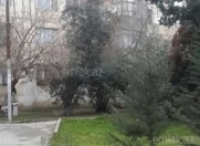 Satılır 2 otaqlı 30 m2 köhnə tikili Moskva univermağı